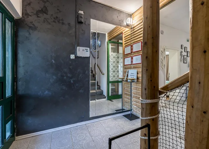 House Goran, *