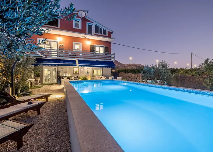 Willa House Goran,