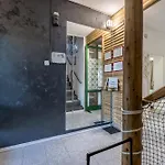 House Goran, *