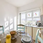 House Goran, Villa